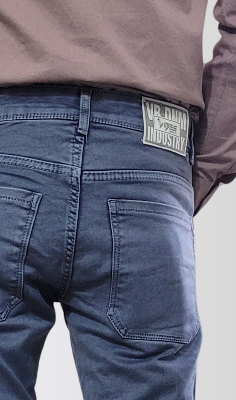 Men Slim Low Rise Blue Jeans - Image 5